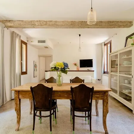 Melusina Homes Venezia Esterno foto