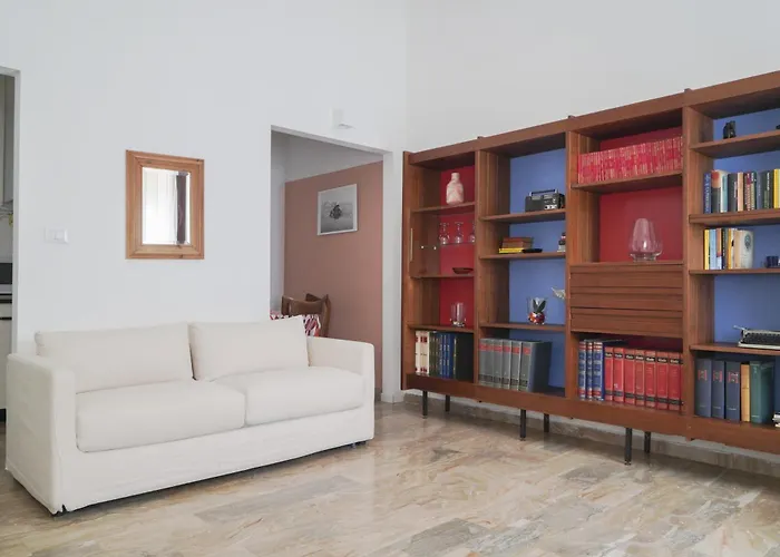 Melusina Homes