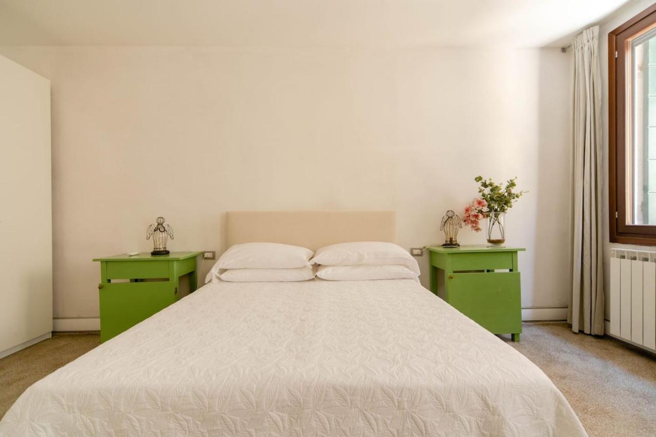 Melusina Homes * Venise